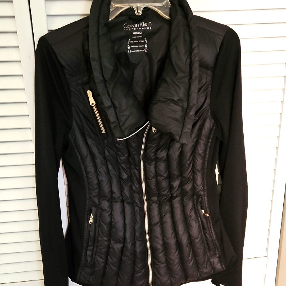 Calvin Klein Performance Puffer Jacket With Knit Sleeves Sz M